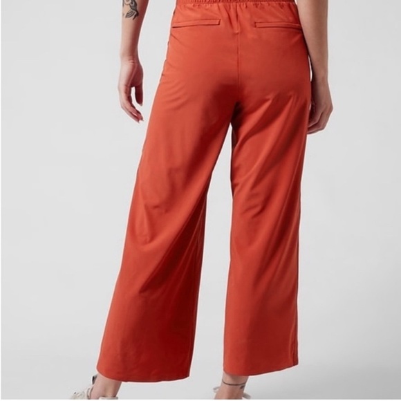 Athleta Avenue wide leg crop pants size 12/P travel lightweight drawstring - Picture 2 of 7